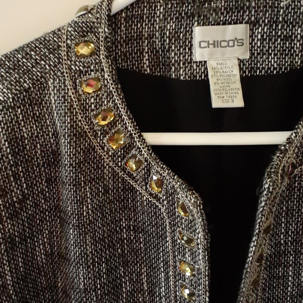 Ladies Jacket - Picture 2 of 4